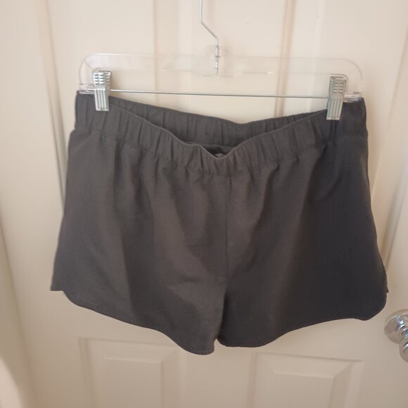 Girls XXL / 18 Plus shorts - Old Navy Active - Picture 1 of 3